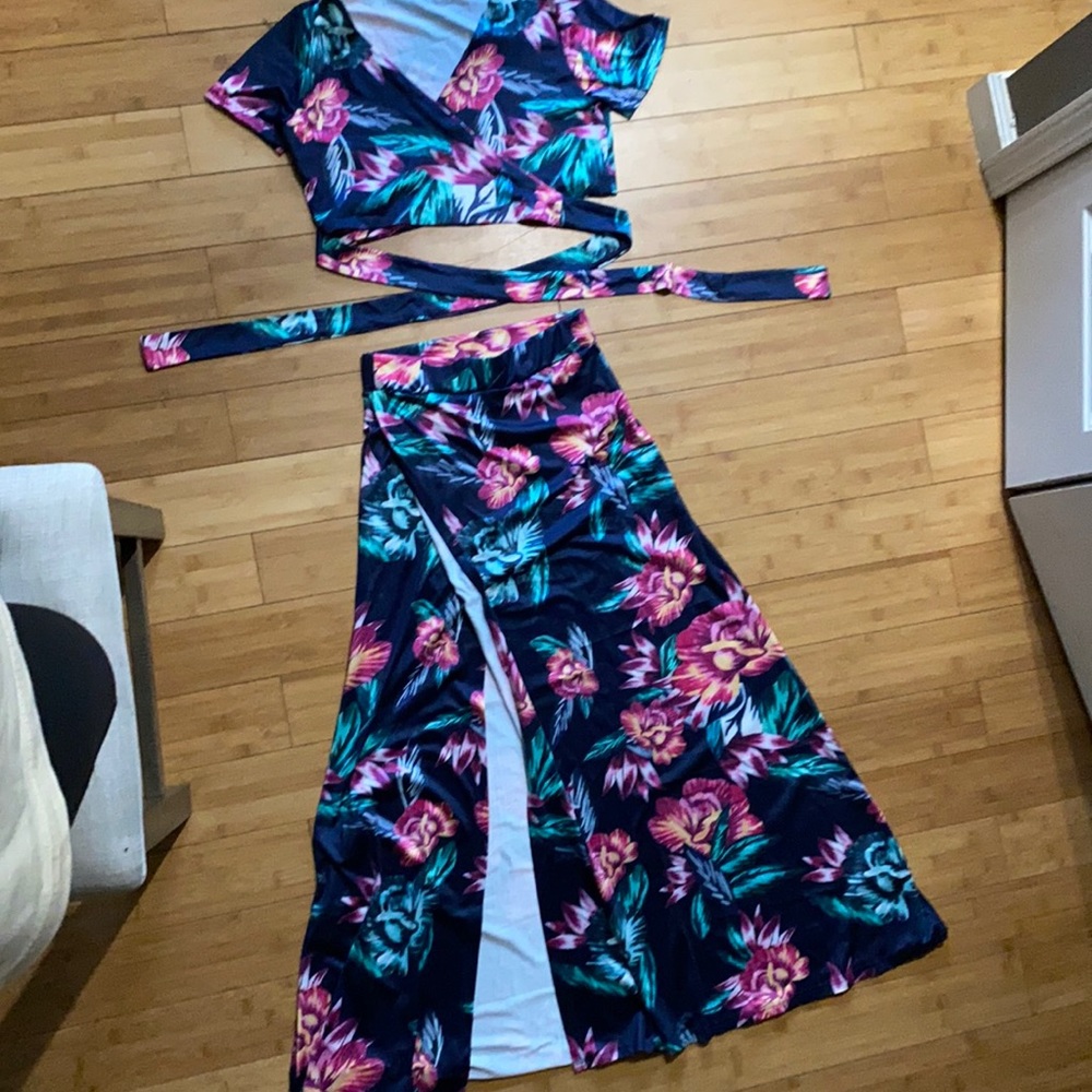 Two piece floral outfit